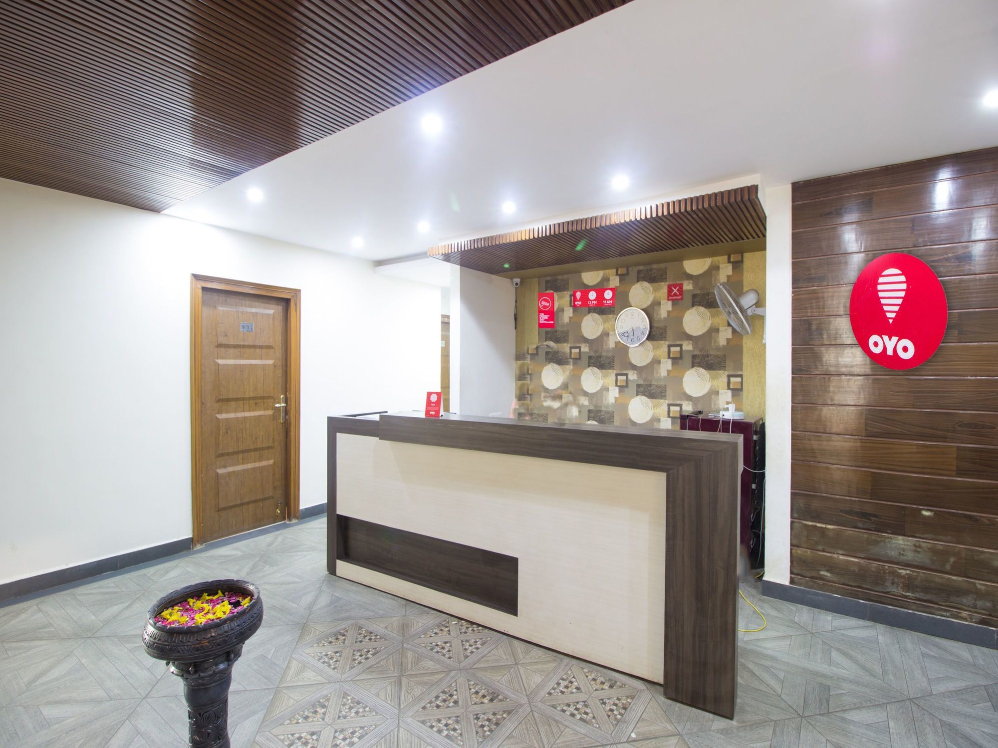 Super Hotel O Winner Inn Amritsar Exterior photo