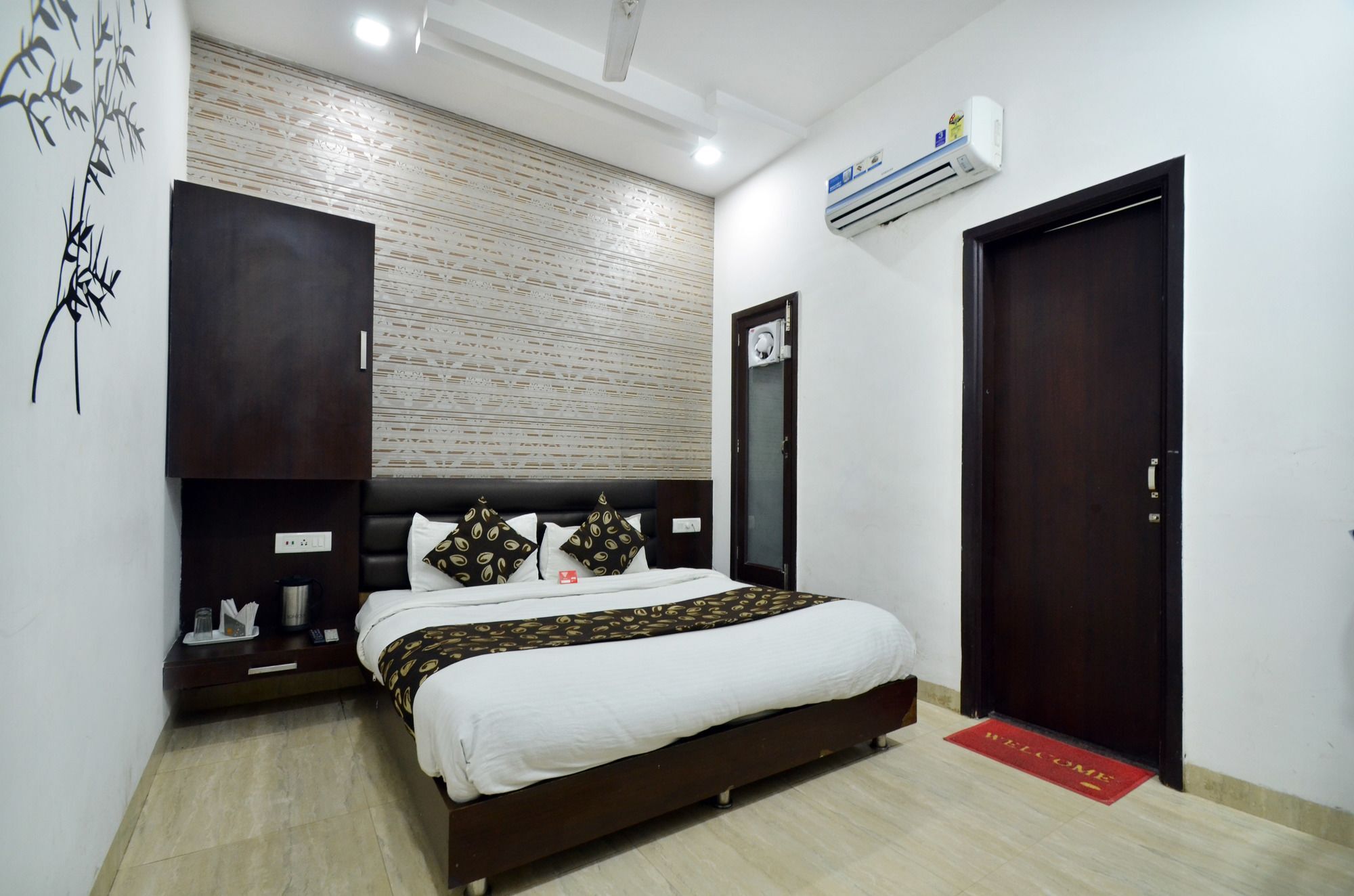 Super Hotel O Winner Inn Amritsar Exterior photo